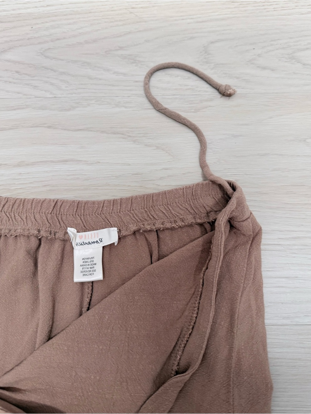 Women’s Neutral Taupe Wrap Skirts SM great condition! - Picture 3 of 11